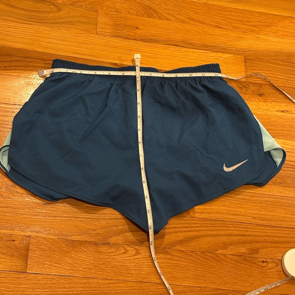 Nike Women’s Blue/Turquoise Running Shorts Size Small